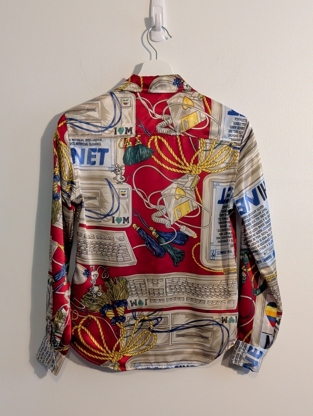 VINTAGE MOSCHINO 'apple mac' parody print blouse - size 4 - Picture 12 of 15